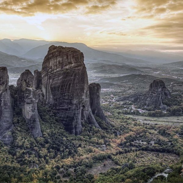 Καλαμπάκα, Μετέωρα, Χριστούγεννα – 5 ήμερη Χριστουγεννιάτικη εκδρομή από Ηράκλειο